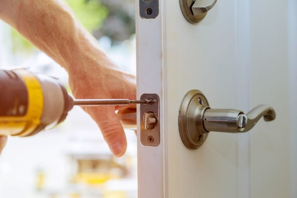 Lock Fitting & Repairs
